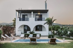 Villa-Deep-Blue85-1500x998-1