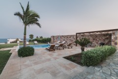 Villa-Deep-Blue90_1-1500x998-1